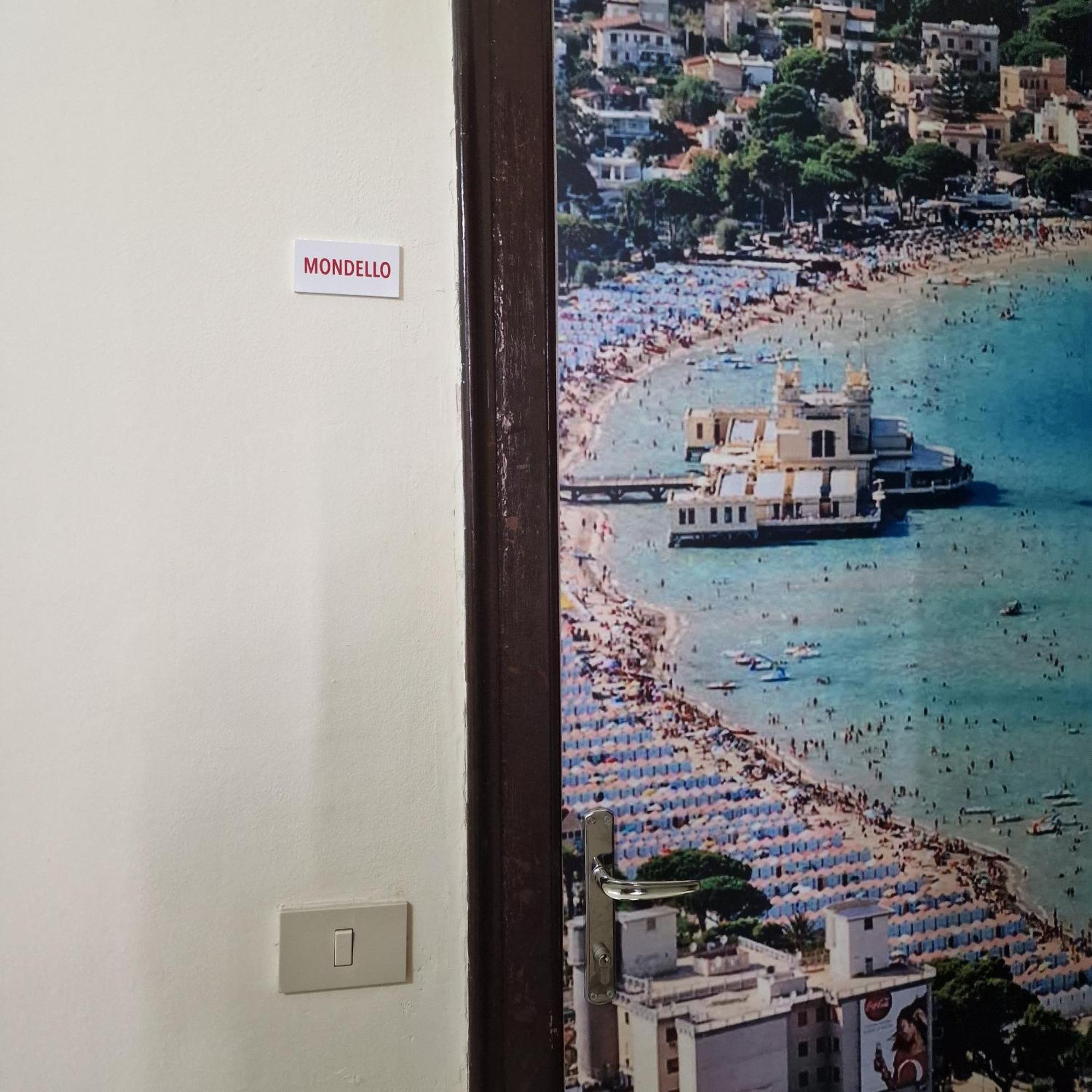 Arco Di Trionfo Bed & Breakfast 3*
